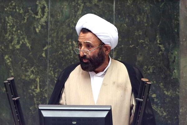 حمله تند روزنامه اصولگرا به نمایندگان تندرو/برادران! در کدام سیاره زندگی می کنید؟