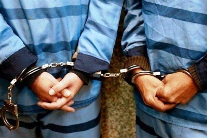 دستگیری ۲ نفر به اتهام تهدید سلامت عمومی در قم/ پلمب دو قهوه خانه و یک آرایشگاه