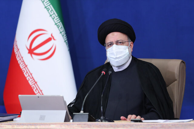 تاکید رئیس جمهور بر ضرورت اجرای کامل قانون نسخه الکترونیکی
