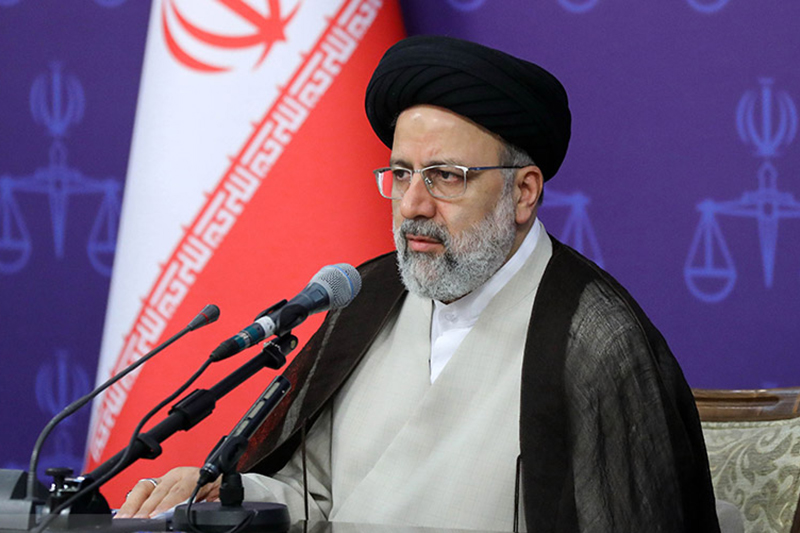 فقر، فساد و تبعیض زیبنده نظام اسلامی نیست/ خودرو‌های توقیفی تعیین تکلیف شود