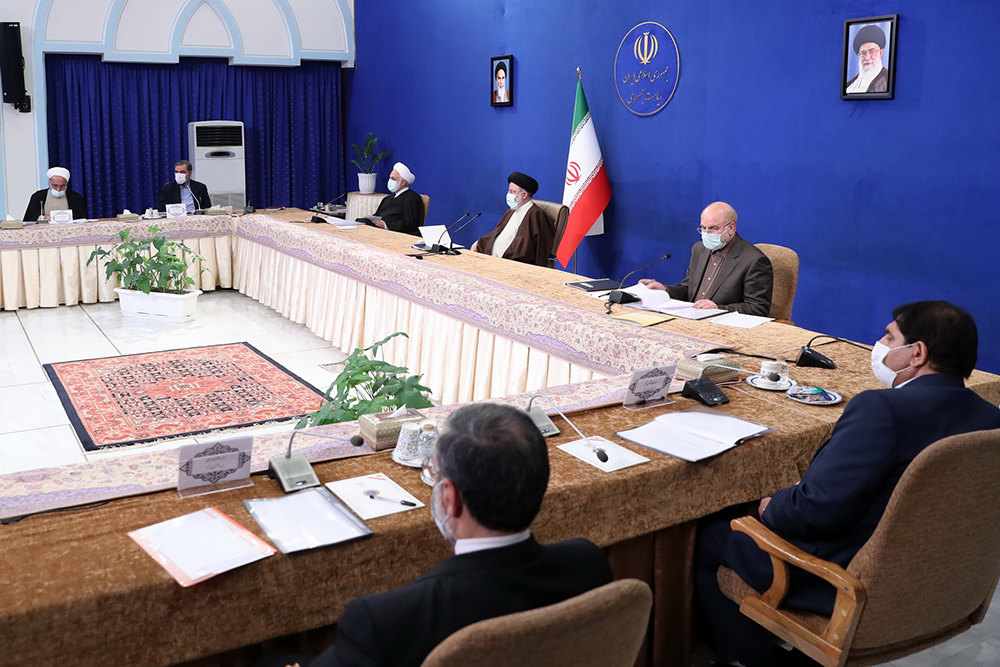 تصویب بسته پیشنهادی بانک مرکزی برای اختیار مهار قیمت ارز