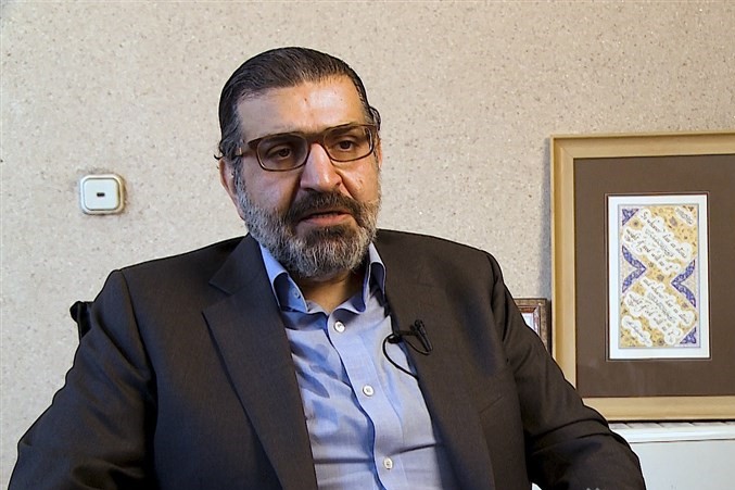 واکنش صادق خرازی به اظهارات حسین شریعتمداری