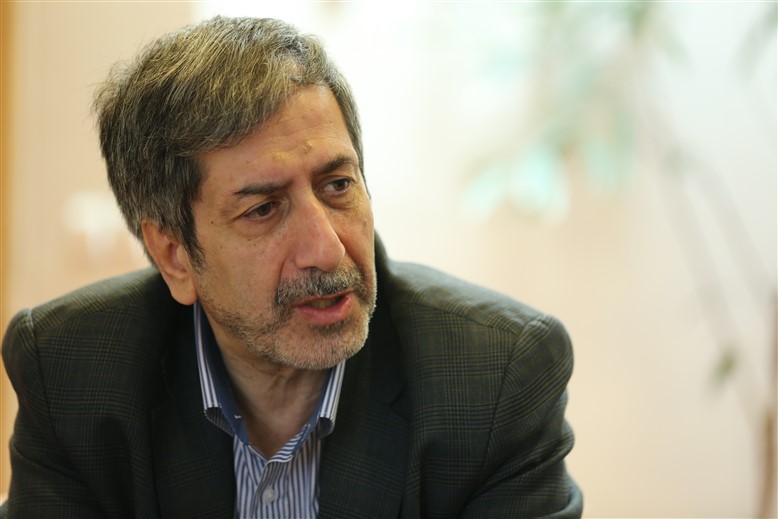خالص سازها همین مجلس را هم انقلابی نمی دانند 