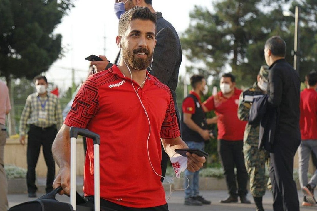 مدافع پرسپولیس قرنطینه شد
