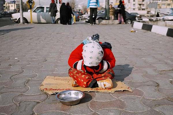 زخم فقرا عمیق‌تر و دردشان بیشتر می‌شود