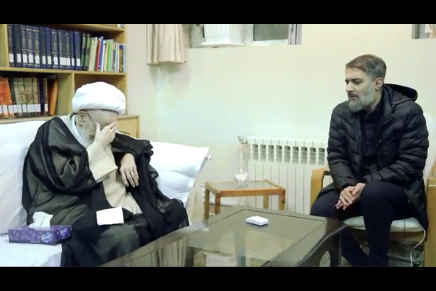 مداحی محمد حسین پویانفر در حضور آیت الله صافی گلپایگانی