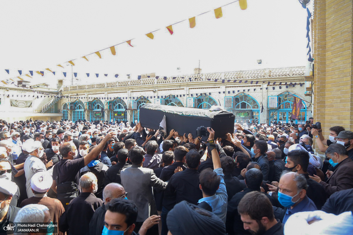 مراسم تشییع و خاکسپاری آیت الله صانعی(ره) در قم