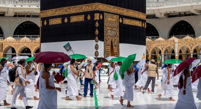 مراسم حج با رعایت فاصله‌گذاری اجتماعی