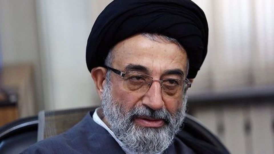 موسوی لاری استعفا داد