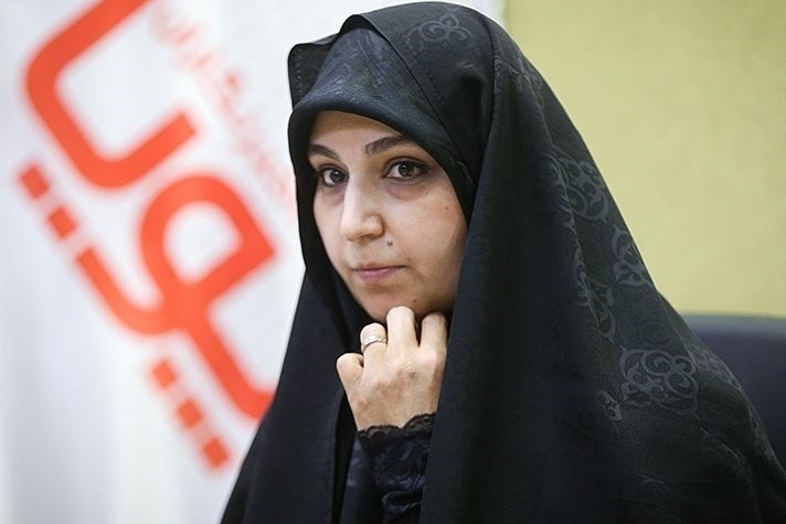 تذکر دو عضو شورای شهر تهران درپی توهین افرادی به نرجس سلیمانی تذکر دو عضو شورای شهر تهران درپی توهین افرادی به نرجس سلیمانی