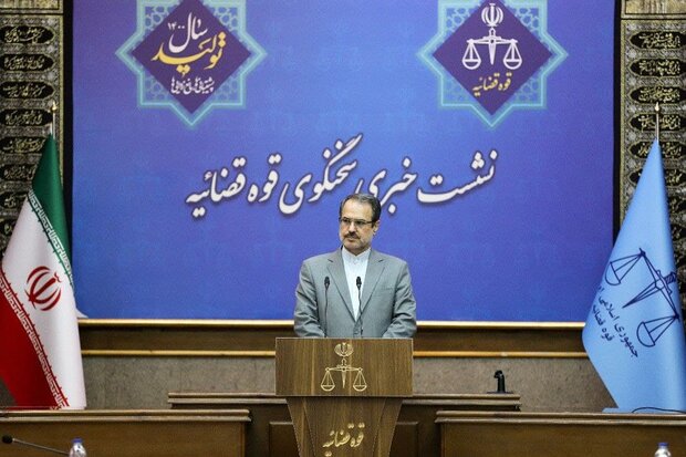 شکایت خانواده بیماران پروانه ای علیه ۳۰ نفر در آمریکا