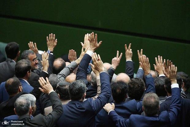 اولین کارت زرد مجلس به دولت سیزدهم