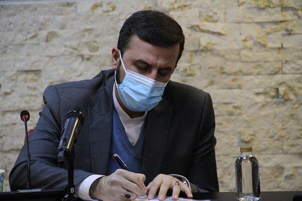 نامه انتقادی غریب‌آبادی به کمیسر عالی حقوق بشر