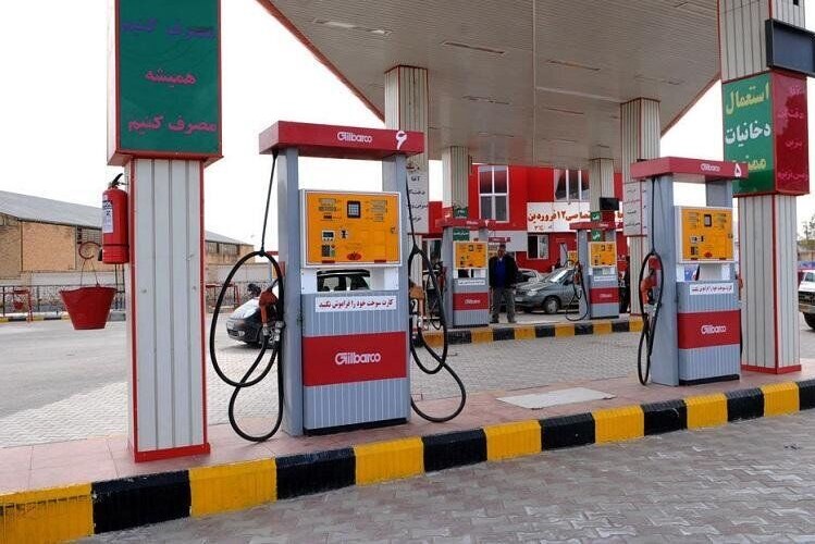 سوخت‌گیری با نرخ آزاد در ۱۸ جایگاه منتخب قم فعال شد