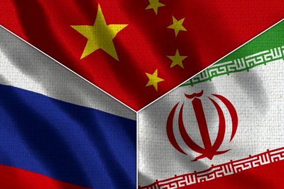 شرق‌گرایی اصولگرایان ضد منافع ملی است